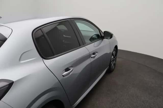 Peugeot 208 (2025) thumbnail 38