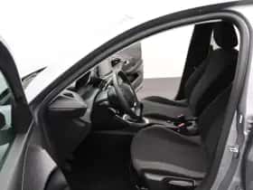 Peugeot 208 (2023) thumbnail 11