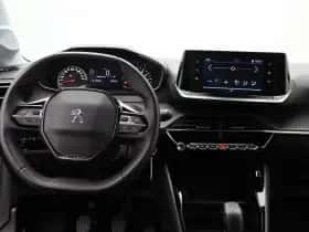 Peugeot 208 (2023) thumbnail 3