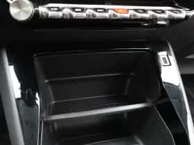 Peugeot 208 (2023) thumbnail 24
