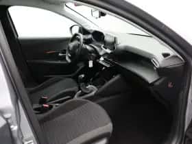 Peugeot 208 (2023) thumbnail 29