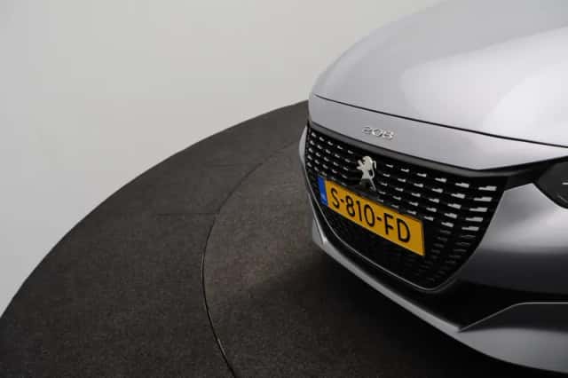 Peugeot 208 (2023) thumbnail 33
