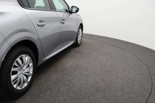 Peugeot 208 (2023) thumbnail 37