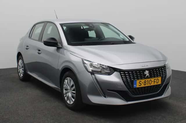 Peugeot 208 (2023) thumbnail 9