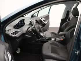 Peugeot 2008 (2019) thumbnail 12