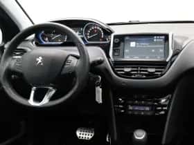 Peugeot 2008 (2019) thumbnail 30