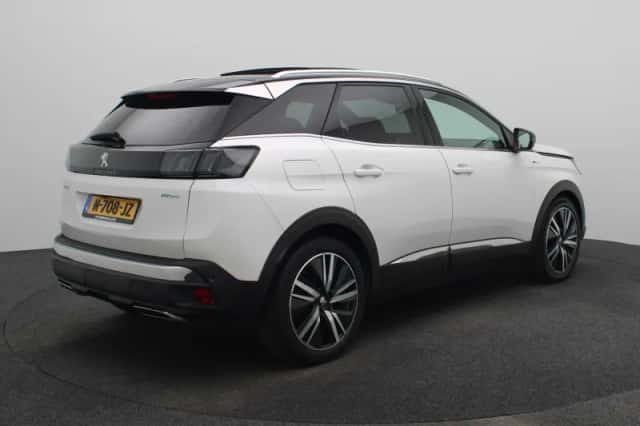 Peugeot 3008 (2021) thumbnail 2