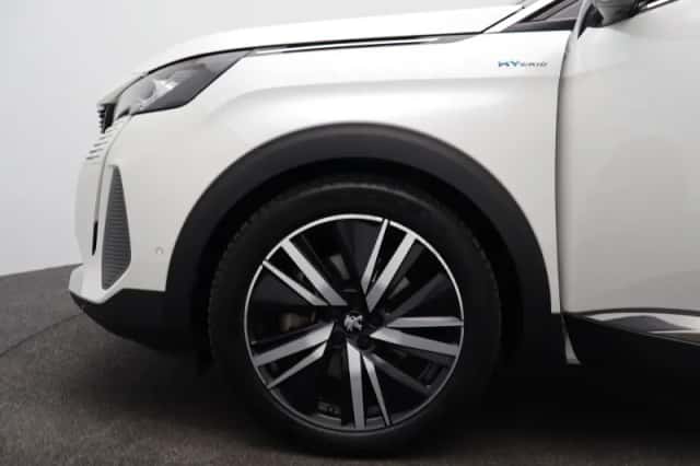 Peugeot 3008 (2021) thumbnail 17