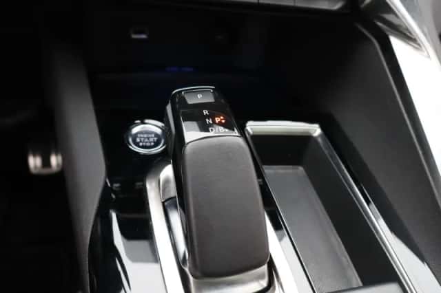 Peugeot 3008 (2021) thumbnail 19