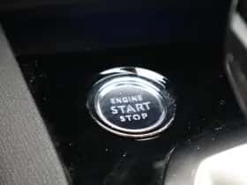 Peugeot 3008 (2021) thumbnail 20