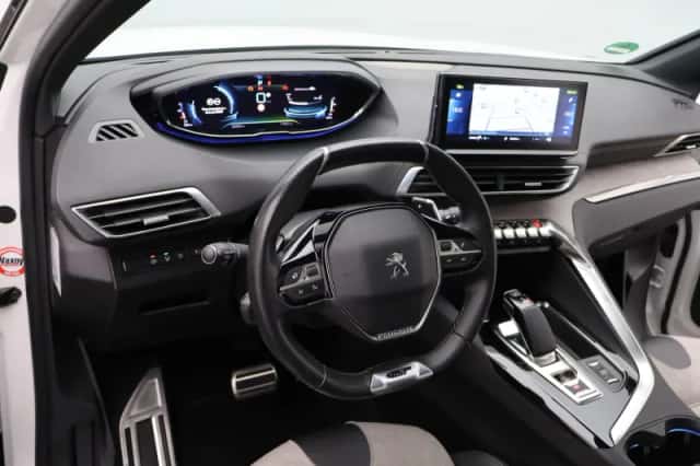 Peugeot 3008 (2021) thumbnail 30
