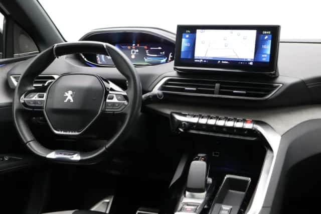 Peugeot 3008 (2021) thumbnail 34