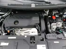 Peugeot 3008 (2021) thumbnail 36