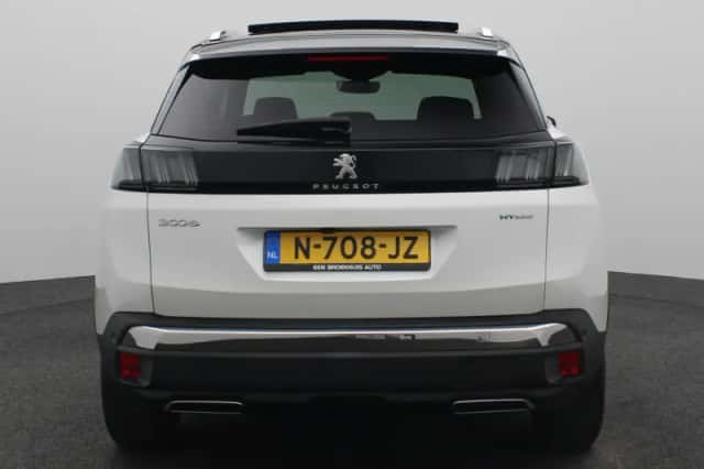 Peugeot 3008 (2021) thumbnail 6