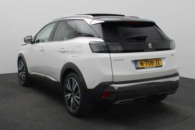 Peugeot 3008 (2021) thumbnail 10