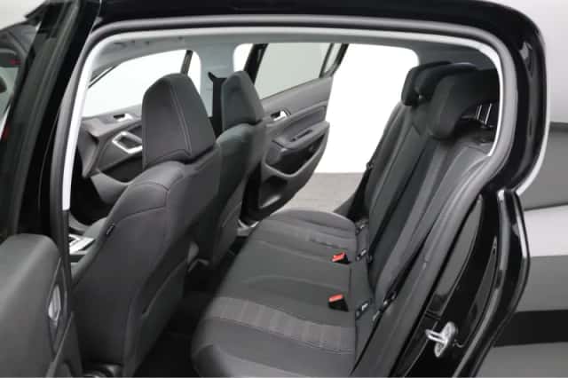 Peugeot 308 (2021) thumbnail 12