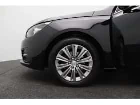 Peugeot 308 (2021) thumbnail 15