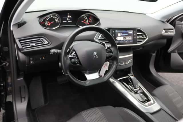 Peugeot 308 (2021) thumbnail 27