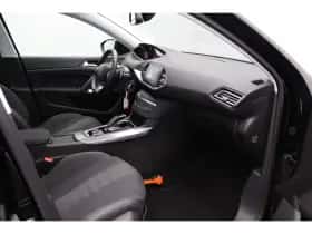 Peugeot 308 (2021) thumbnail 29