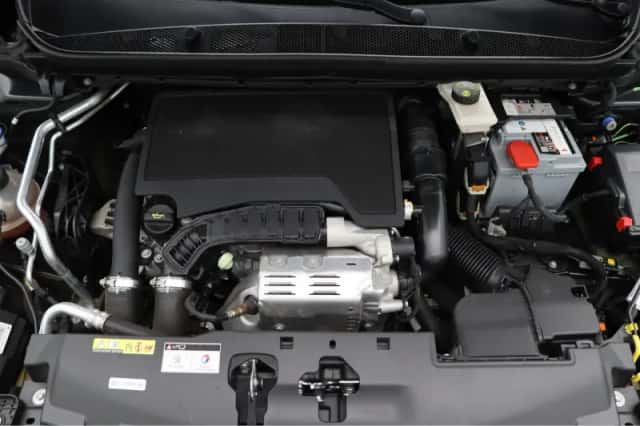 Peugeot 308 (2021) thumbnail 32
