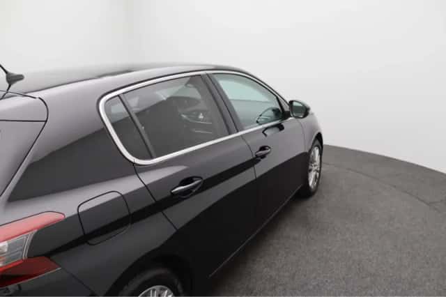 Peugeot 308 (2021) thumbnail 38