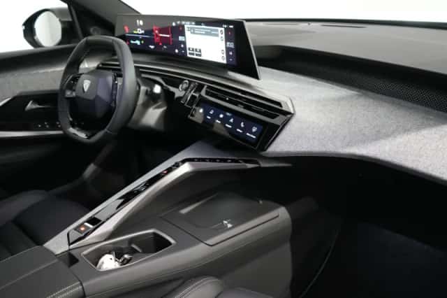 Peugeot e-3008 (2026) thumbnail 3