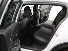 Peugeot 408 (2024) thumbnail 12