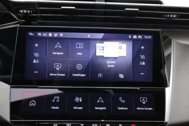 Peugeot 408 (2024) thumbnail 18