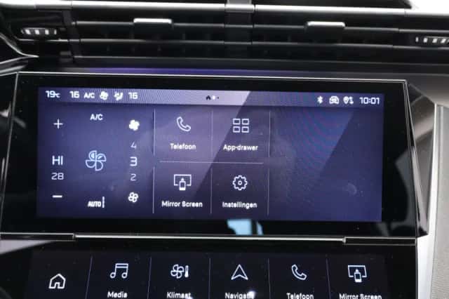 Peugeot 408 (2024) thumbnail 20