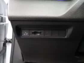 Peugeot 408 (2024) thumbnail 29