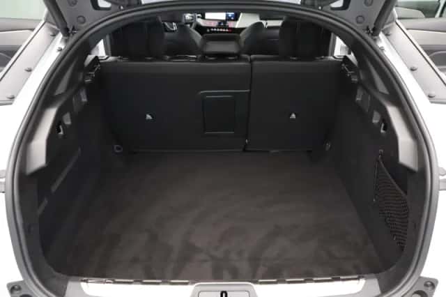 Peugeot 408 (2024) thumbnail 32