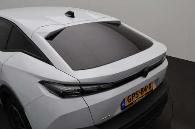 Peugeot 408 (2024) thumbnail 40
