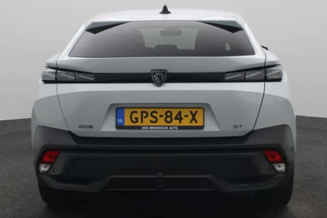 Peugeot 408 (2024) thumbnail 6