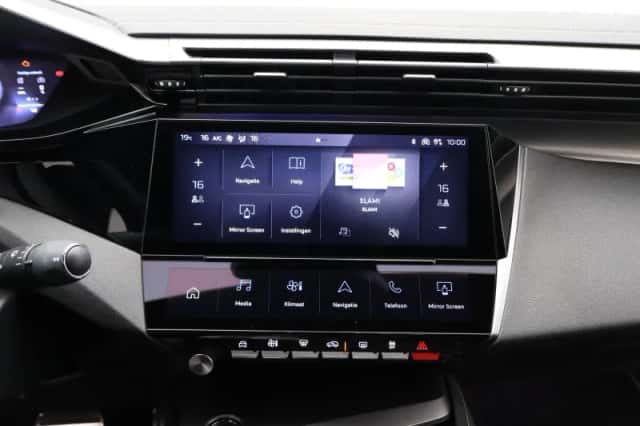 Peugeot 408 (2024) thumbnail 7