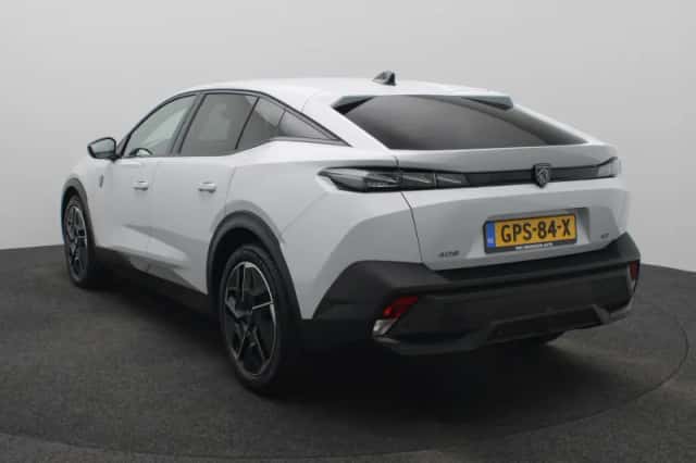 Peugeot 408 (2024) thumbnail 10