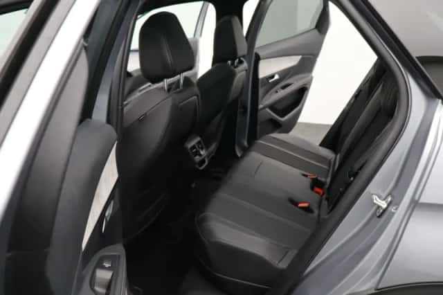 Peugeot 3008 (2022) thumbnail 12
