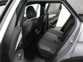 Peugeot 3008 (2022) thumbnail 12