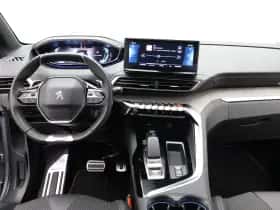 Peugeot 3008 (2022) thumbnail 3