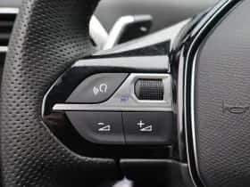 Peugeot 3008 (2022) thumbnail 25