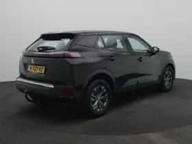 Peugeot 2008 (2021) thumbnail 2