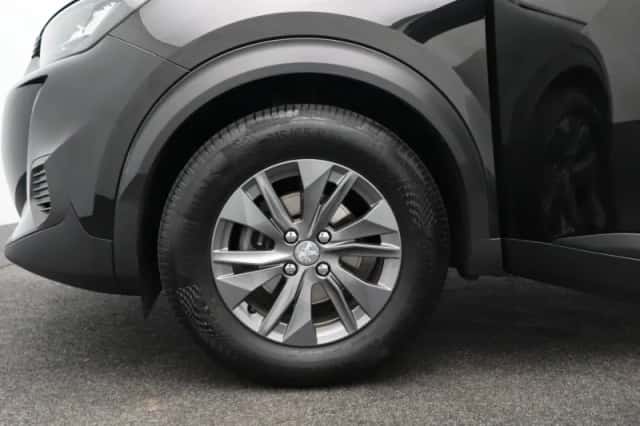 Peugeot 2008 (2021) thumbnail 17