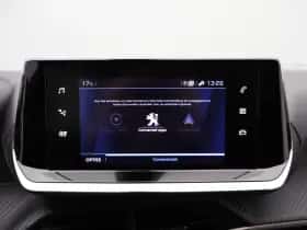 Peugeot 2008 (2021) thumbnail 18