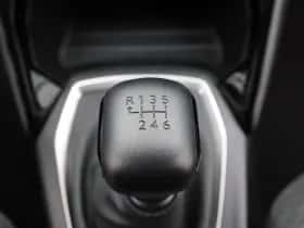 Peugeot 2008 (2021) thumbnail 23