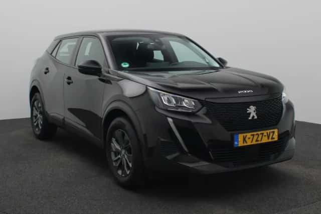 Peugeot 2008 (2021) thumbnail 9