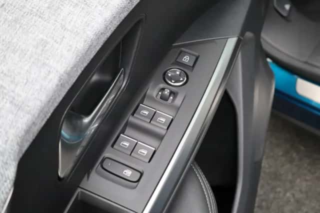 Peugeot e-3008 (2025) thumbnail 28