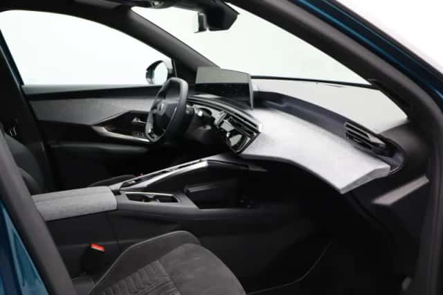Peugeot e-3008 (2025) thumbnail 33
