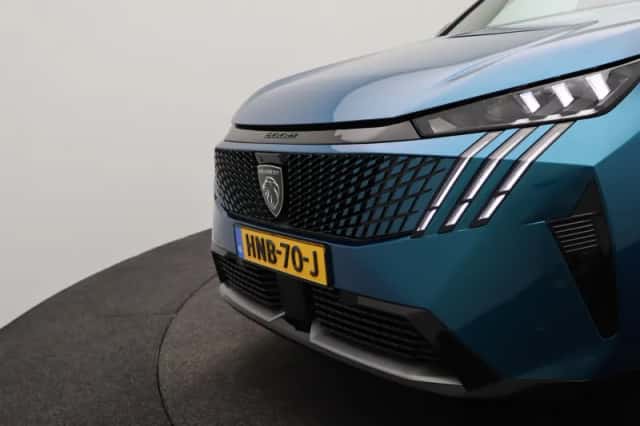 Peugeot e-3008 (2025) thumbnail 36