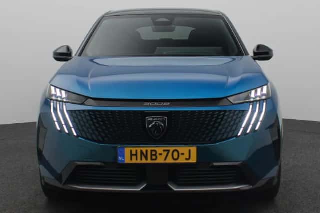 Peugeot e-3008 (2025) thumbnail 5