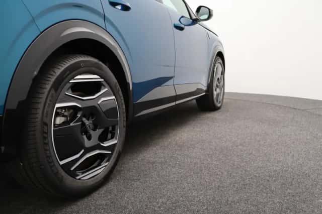 Peugeot e-3008 (2025) thumbnail 42