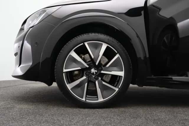 Peugeot e-208 (2021) thumbnail 17